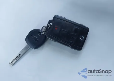 2020 Chevrolet Silverado 1500 4Wd Standard Bed Custom from USA, damaged, VIN 1GCRYBEH0LZ314077